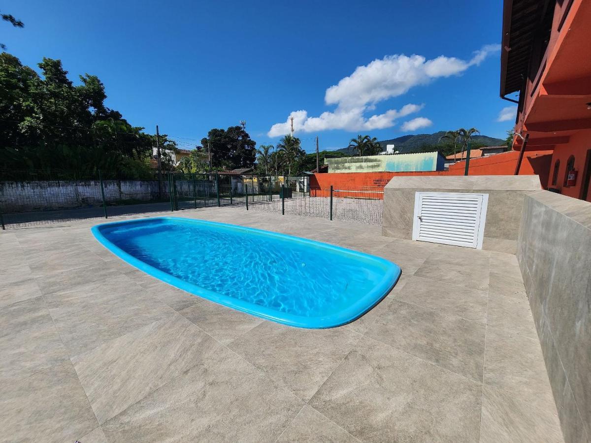 אובטובה 0001.06 - Maranduba - Apto - 2 Dormitorio - 8 Pessoas - 2 Quadras Do Mar - Piscina - Wi-Fi מראה חיצוני תמונה